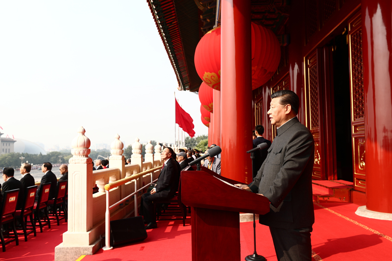 10月1日上午，慶祝中華人民共和國成立70周年大會在北京天安門廣場隆重舉行。中共中央總書記、國家主席、中央軍委主席習(xí)近平發(fā)表重要講話。